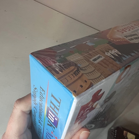 NEW & SEALED Covid-19 Pandemic Jigsaw Puzzle Novelty Toys Games 1000 Pieces - Picture 4 of 4